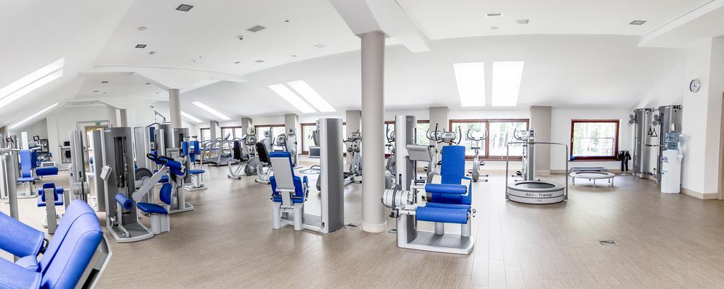 Columna Medica Hotel Łask Екстериор снимка